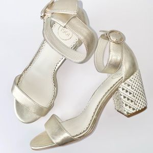 1901 Platinum Braided Block Heel Sandal Size 9